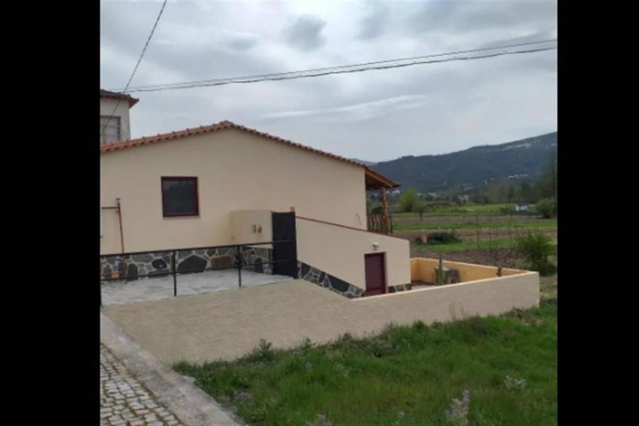 A Pequena Casa Coja Central Portugal Mountains Exterior foto