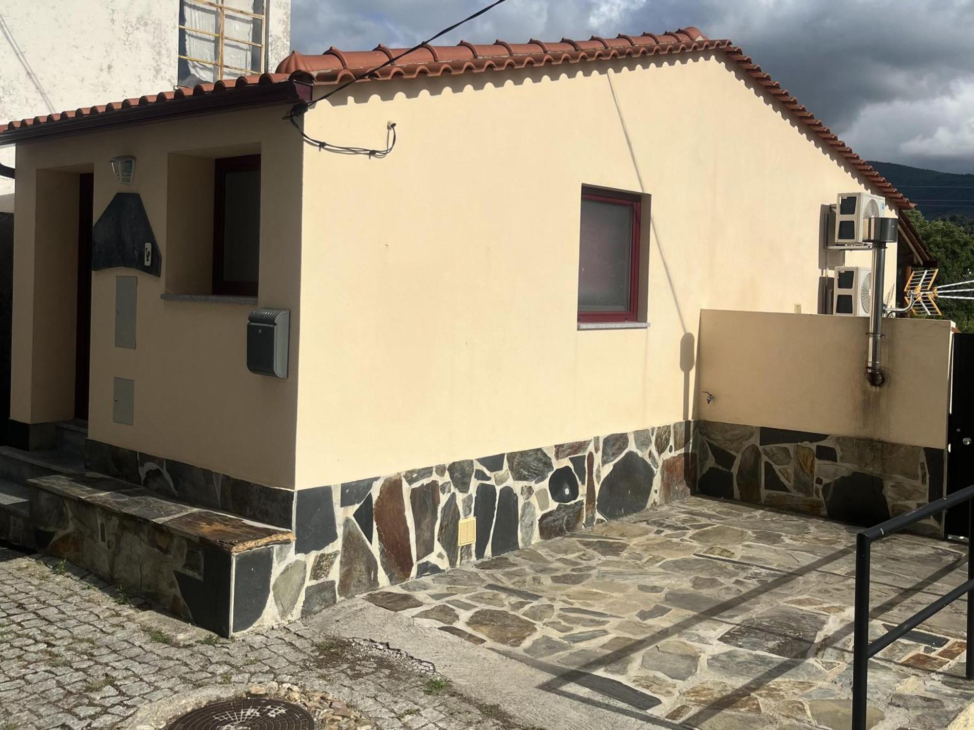 A Pequena Casa Coja Central Portugal Mountains Exterior foto
